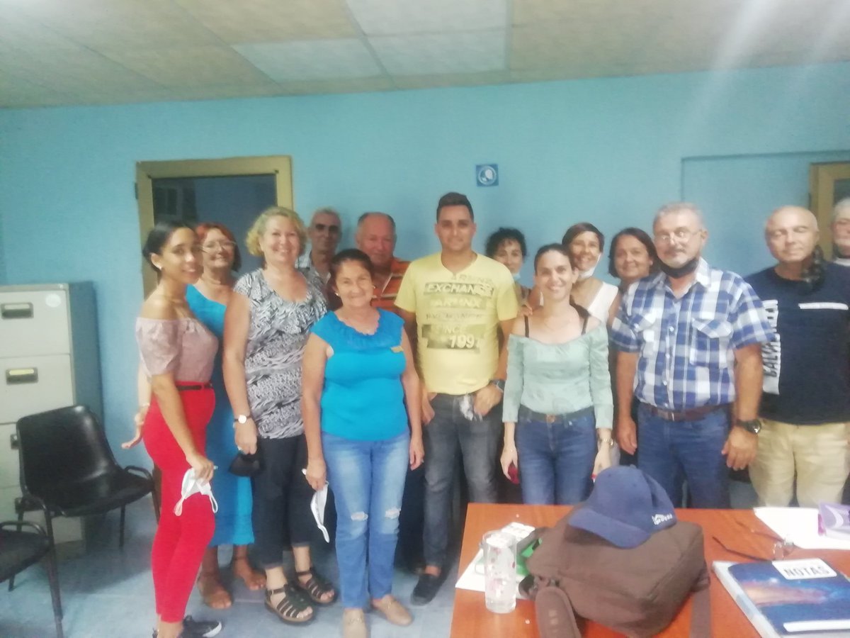 YasminGzlez74's tweet photo. UEB Holguín se crece ante las dificultades. Si se puede, lo demuestran los resultados que se mostraron en la Auditoría Estratégica culminada en la tarde de ayer. #iproyaz. #Azucareros. #SomosCuba. #CubaVive. #SomosContinuidad. #VamosPorMas https://t.co/6jKgdTuM2M