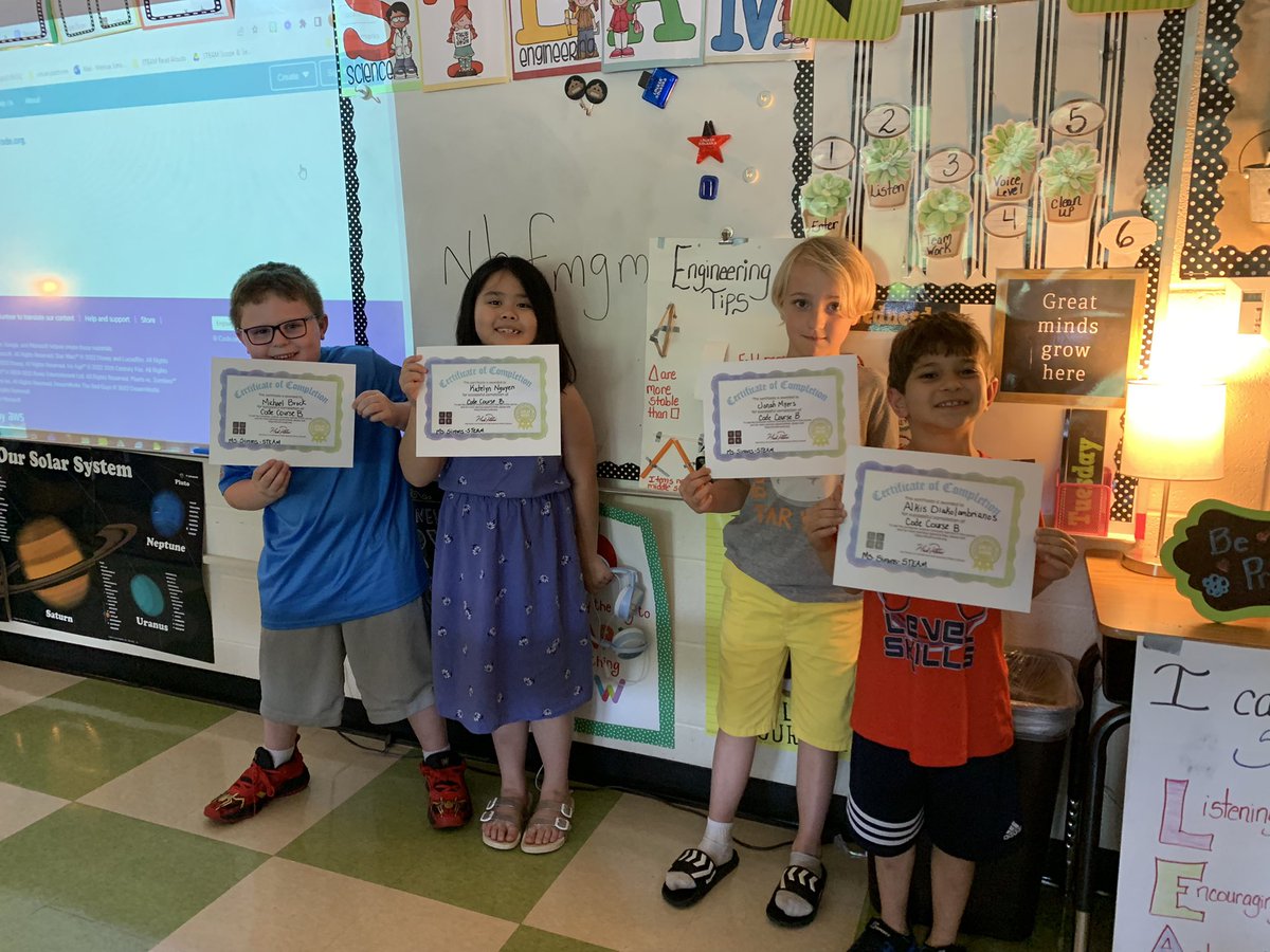 MelissaDSimons's tweet image. Celebrating these #codingexperts for completing their @codeorg course for the year. Raise your hand if you wish you had been taught how to code in elementary school! 🙌🏼 @ShilohValleyPS @AGHoulihan @jttopp @CourtneyBodenh1 @Kellyennis306 #FutureReady #codinglife #codingisfun