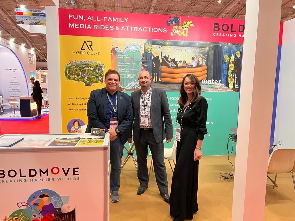 BoldMoveNation's tweet photo. Warm thanks 😊 to @SeaSaudi organizers for the support and excellent event, the Belgian embassy, our partner @Triotech1 for the cooperation, and many more lovely people we met and look forward to working with soon!
 #smashreload #interactivity #darkrides #augmentedreality #VR https://t.co/aFhBdw1NDv