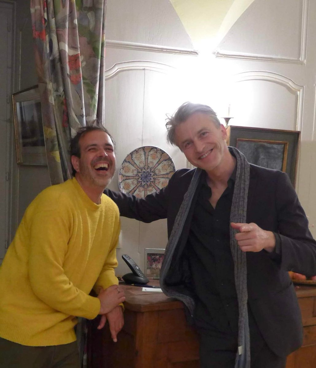 ensemblevedado's tweet photo. Fun, work and exciting times preparing our new program !
Résidence au #chateaudeVerges pour les #saisonsbaroquesduJura. 
Nous serons en concert le 28 août en clôture du festival.
Merci à @vincentdumestre pour sa confiance et son soutien 
#baroque #latino https://t.co/5vv6iiWXh5