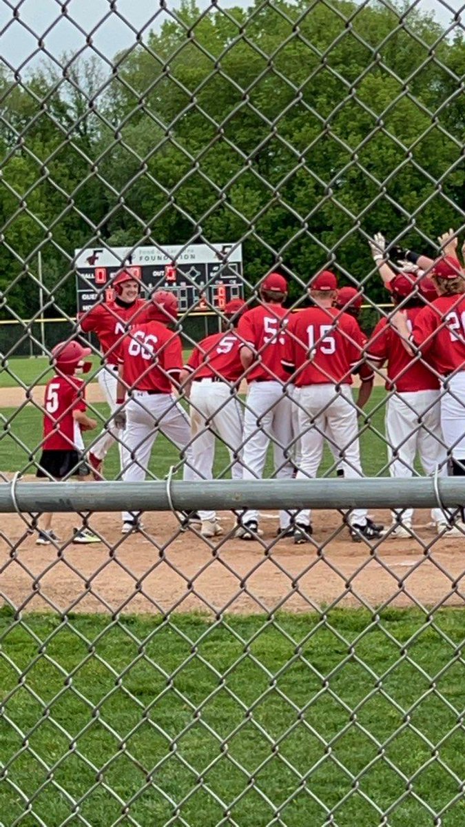 jenniferschmidt's tweet photo. Shout out to @elischmidt_15 and his homerun hit last night! https://t.co/gvAifWzMTK