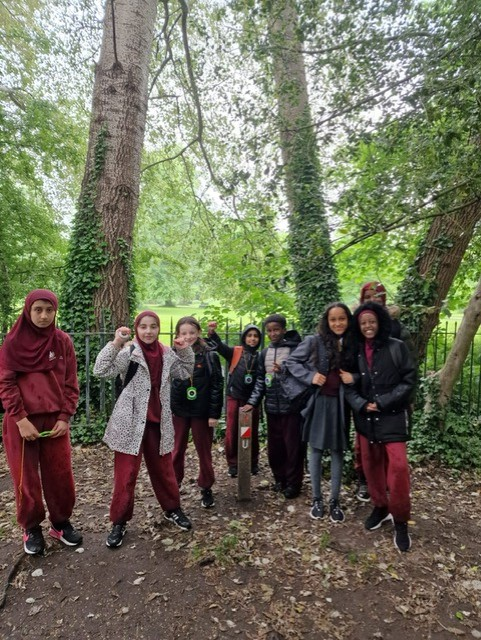 ArkJohnArcher's tweet photo. 🌟☔️Happy Friday! What a great day for Year 6 to go orienteering!! They used their geographical skills to navigate themselves around @MordenHallPkNT
I am pleased to say they navigated their way back to AJA successfully and safelyl!! #CompassSkills #ExcitedAboutLearning ☔️🌟 https://t.co/mZemAeYId6
