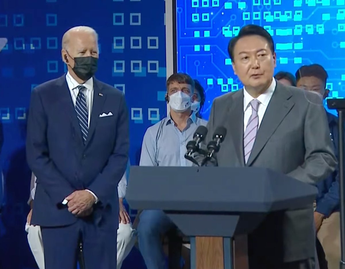 HypocriteMask tweet picture