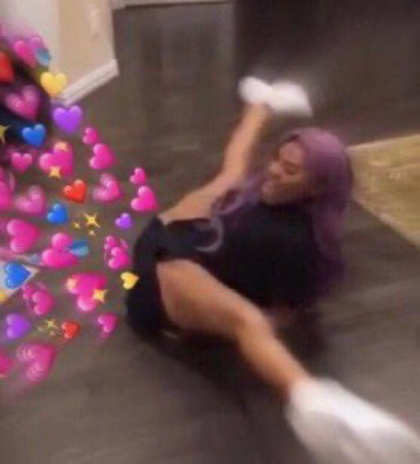 emily jo tweet media