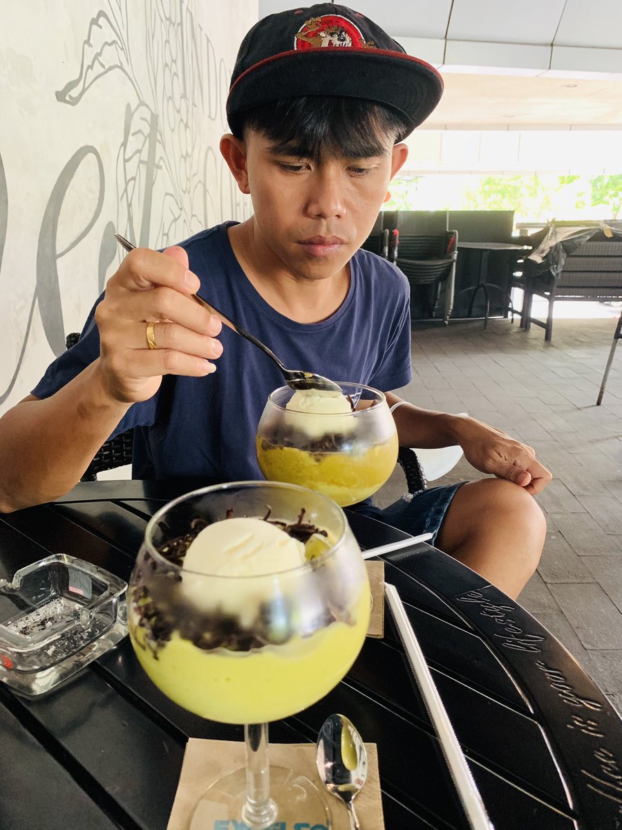 bLessy_Grizelle's tweet photo. Rindu🥺🥺🥺@mitex_ https://t.co/8EDIY1oAOG
