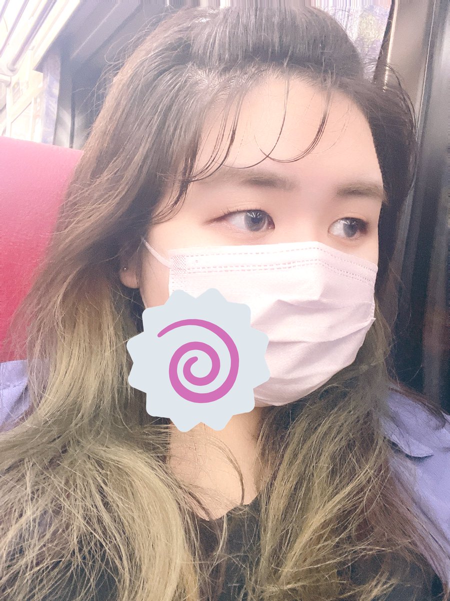 meta_m_n's tweet photo. １００年ぶりにおでこ出した🥀 https://t.co/J7KZuzG7tl