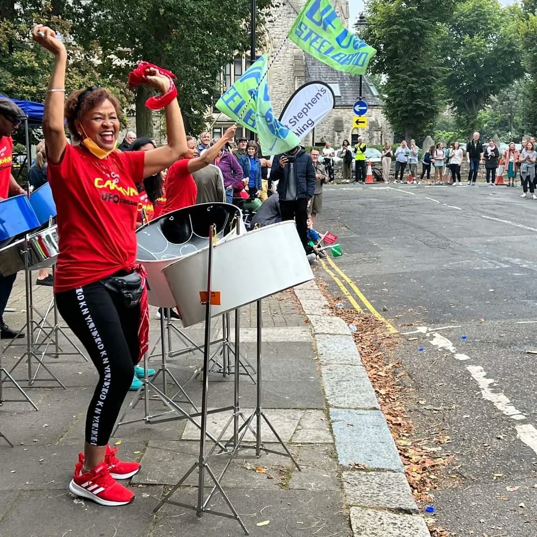 EalingHalf's tweet photo. Dancing to the @UFOsteelband in the streets during @EalingHalf! 2021! They have that #FridayFeelng for sure!
What's your favourite part to run through at the half? 👉
❤️ Outside Lammas
🧡 Montpelier
💛 Pitshanger
💚 Central Ealing
💜 Hanwell
💙 Bunny Park
https://t.co/xPtPhYjyb4 https://t.co/jUzGknNjWA