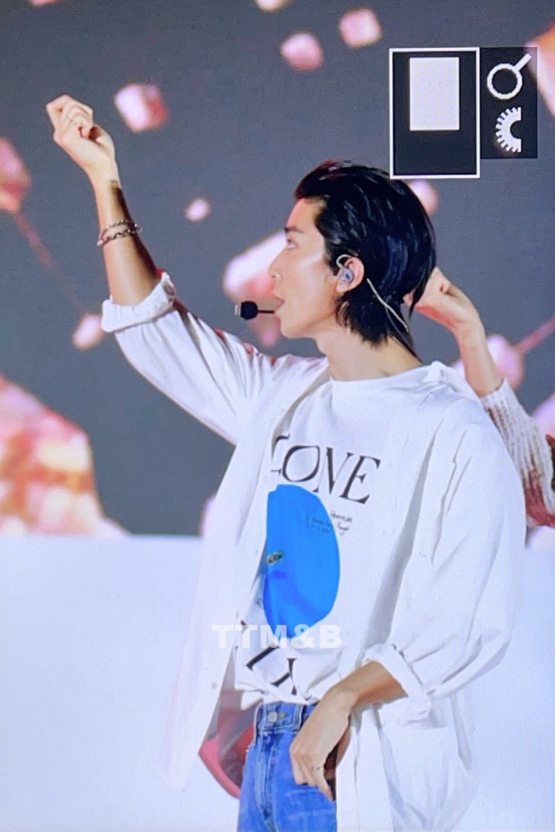 220520

#SF9 #에스에프나인 #휘영 #HWIYOUNG