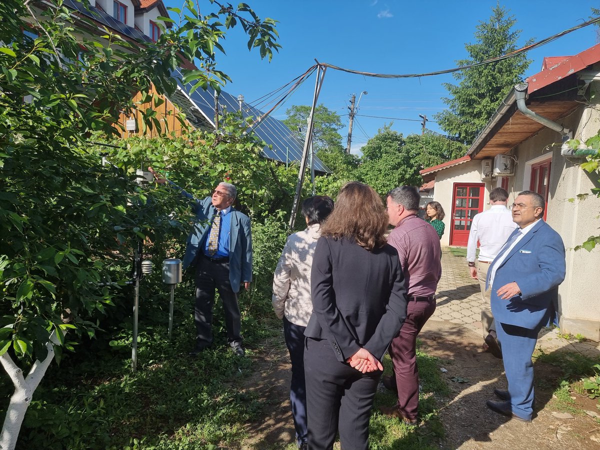 SMARDY (@smardyproject) on Twitter photo It was a pleasure for us to meet every partner f2f and to connect & discuss more about our project <a href="/SMARDYproject/">SMARDY</a>. We've made a lot of photos at <a href="/upb1818/">Universitatea POLITEHNICA din București</a> and at <a href="/beiaconsult/">Beia Consult Int</a>'s headquarters. #innovation <a href="/EUREKA_NETWORK/">Eureka</a> <a href="/NCIRL/">National College of Ireland</a>
🌎Find out more: smardy-project.eu/smardy-project… It was a pleasure for us to meet every partner f2f and to connect & discuss more about our project <a href="/SMARDYproject/">SMARDY</a>. We've made a lot of photos at <a href="/upb1818/">Universitatea POLITEHNICA din București</a> and at <a href="/beiaconsult/">Beia Consult Int</a>'s headquarters. #innovation <a href="/EUREKA_NETWORK/">Eureka</a> <a href="/NCIRL/">National College of Ireland</a>
🌎Find out more: smardy-project.eu/smardy-project…