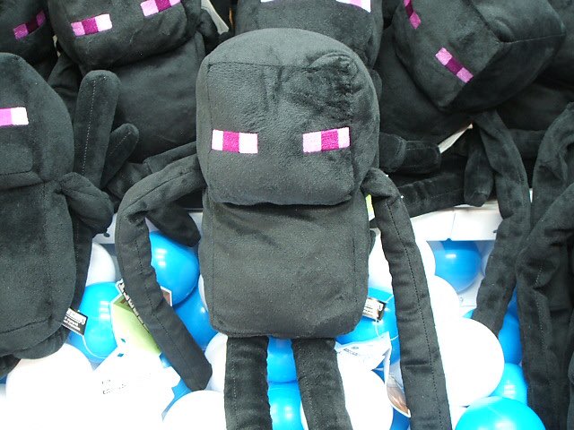 アミュージアムosc店 マイクラ景品入荷情報 大人気 マインクラフト マインクラフト Bigぬいぐるみ エンダーマン 入荷っ ダイヤモンドの剣 も再入荷しました 大泉学園 練馬区 練馬 プライズ マイクラ ゲームセンター クレーンゲーム
