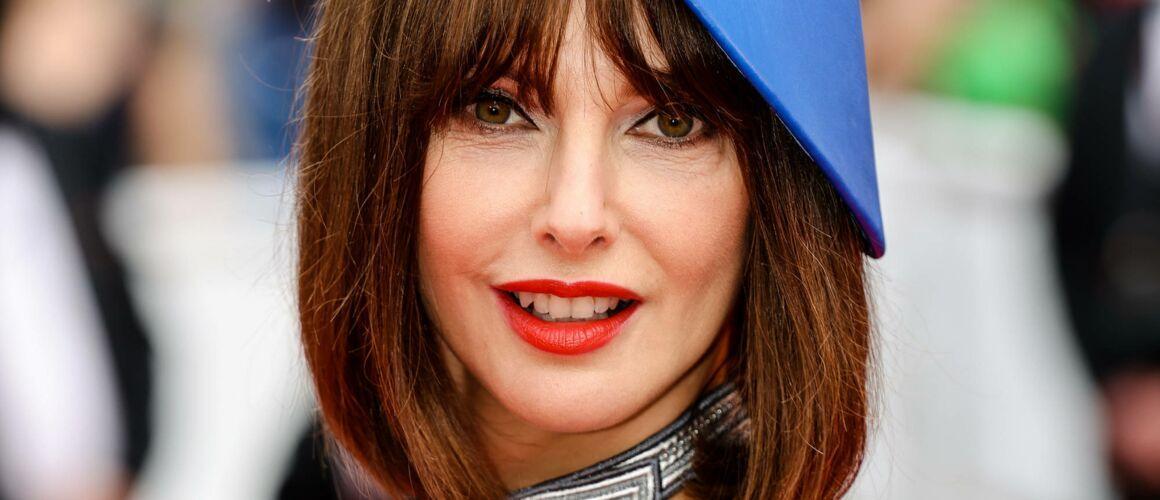 Cannes 2022 : le look de Frédérique Bel enflamme la Croisette (PHOTOS) programme.tv/news/actu/2164…