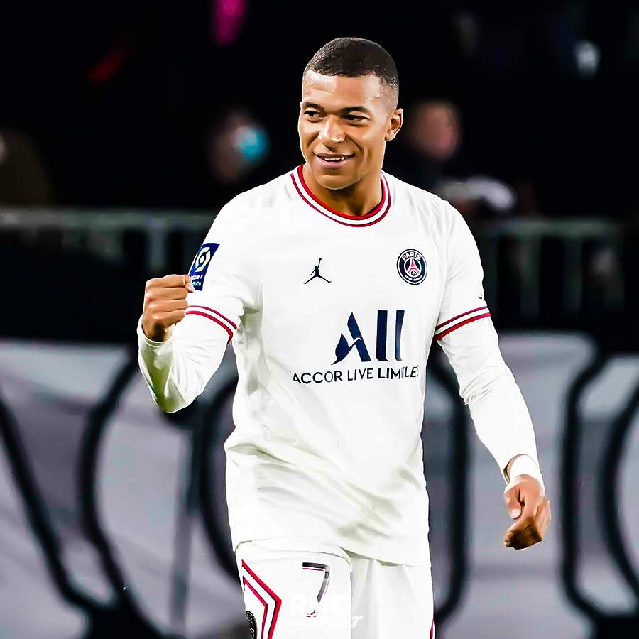 RMCsport's tweet image. 🔴 Les chiffres sont déments. Selon Eurosport Espagne, Paris aurait mis sur la table une prime à la signature de 300 millions et un salaire net de 100 millions par an, en lui laissant le contrôle de la majeure partie de ses droits d'image.

rmcsport.bfmtv.com/football/trans…