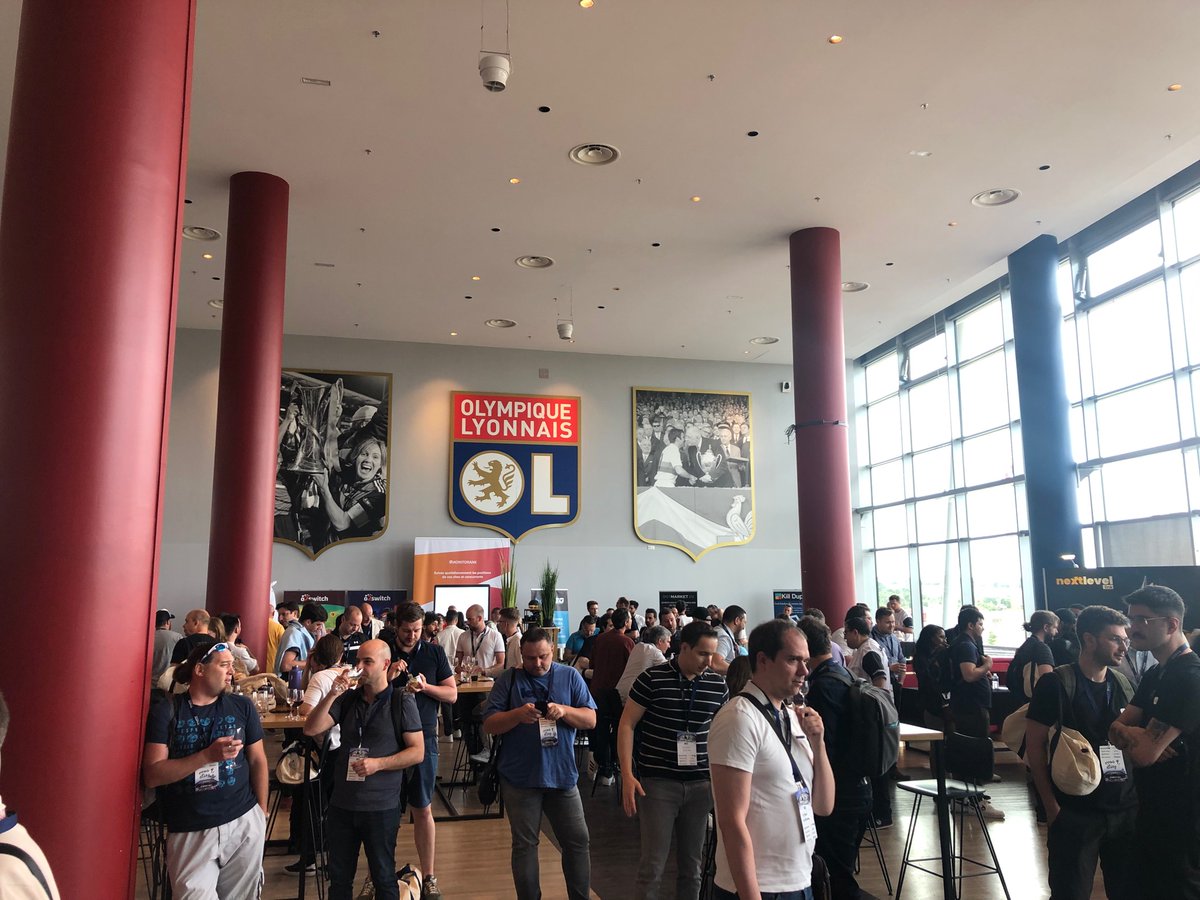 Tu es actuellement au #BWSEO #bwseo3 ? Tu as un réseau de sites ? Moi aussi ! Ça te dirait qu’on fasse connaissance et qu’on s’échange des comptes auteur ? 😎😁 contacte moi !!