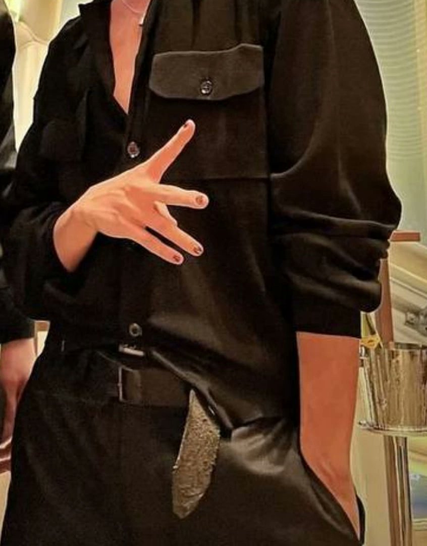 fairyhoseoki's tweet image. ПИЗДЕЦ У ХОСОКА МАНИКЮР