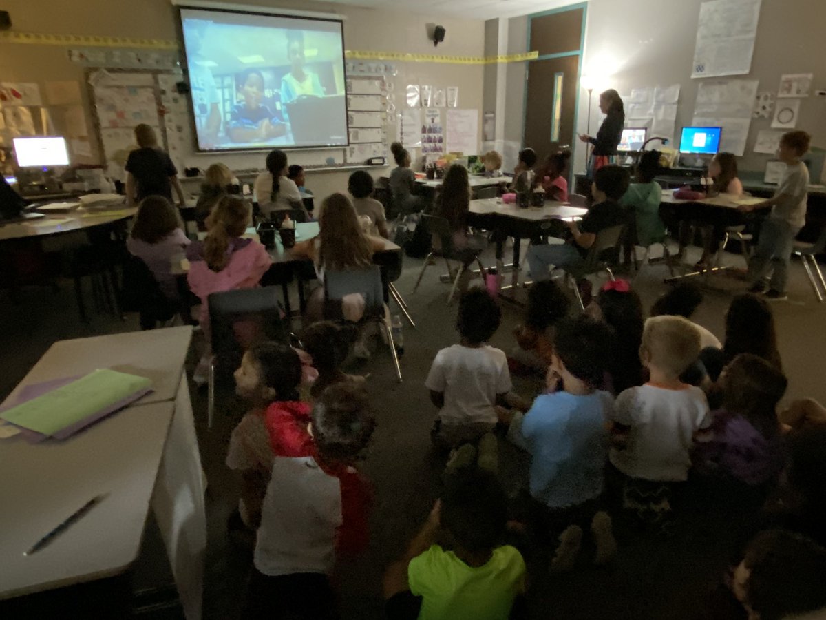 epolomskyprek's tweet photo. We got to be special guests in @MrsErmisMBEβs class today and learn about Butterflies π¦ #MBEUnity
#mbeisfamily
#mbebears
#mbebears2021
#lighttheway
@HumbleISD_PREK
@HumbleISD_MBE https://t.co/M6noAl63F3