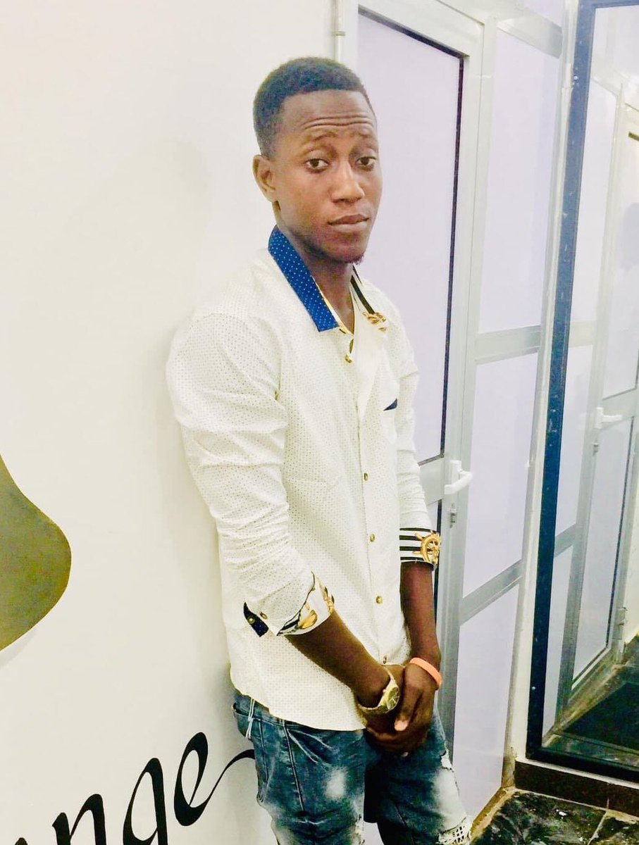 bigne_camara's tweet photo. Salut https://t.co/RQgV9SCgtS