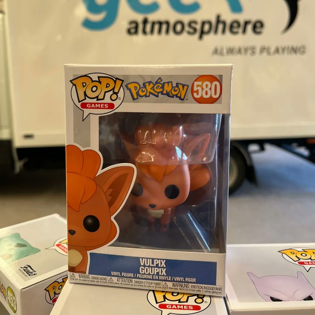 GeekAtmosphere tweet media