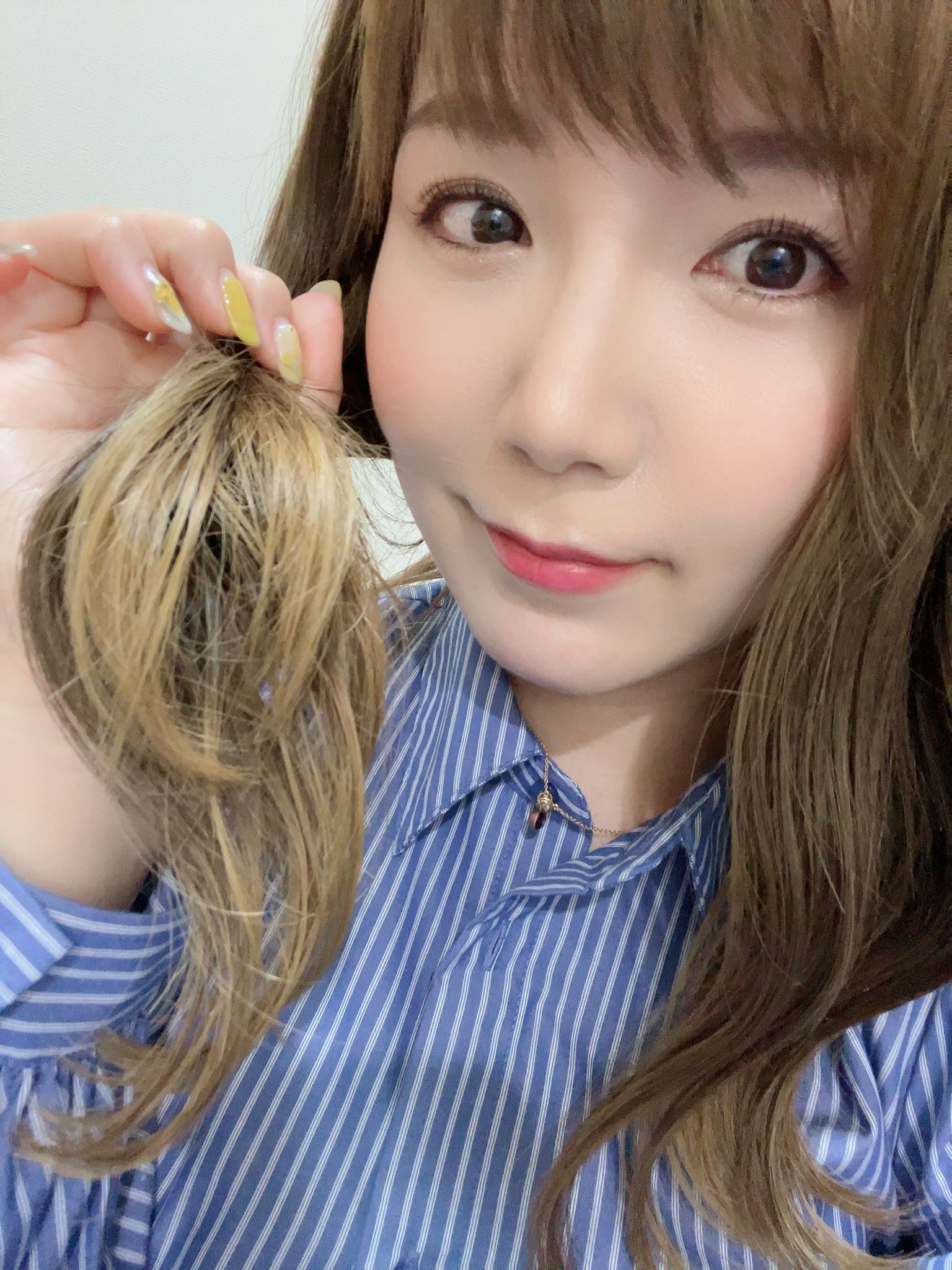 美泉咲  / X