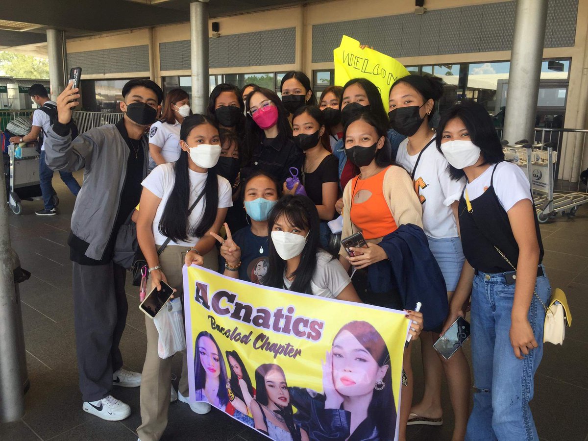 acnatics's tweet photo. Welcome to Negros Occidental @BonifacioAc ! Thank you for being a part of our big day. It truly means a lot to us. It made us so happy to see you here. We had a wonderful time. I hope you had a wonderful time as well! May we see you Again soon. https://t.co/38etQ88i2F
