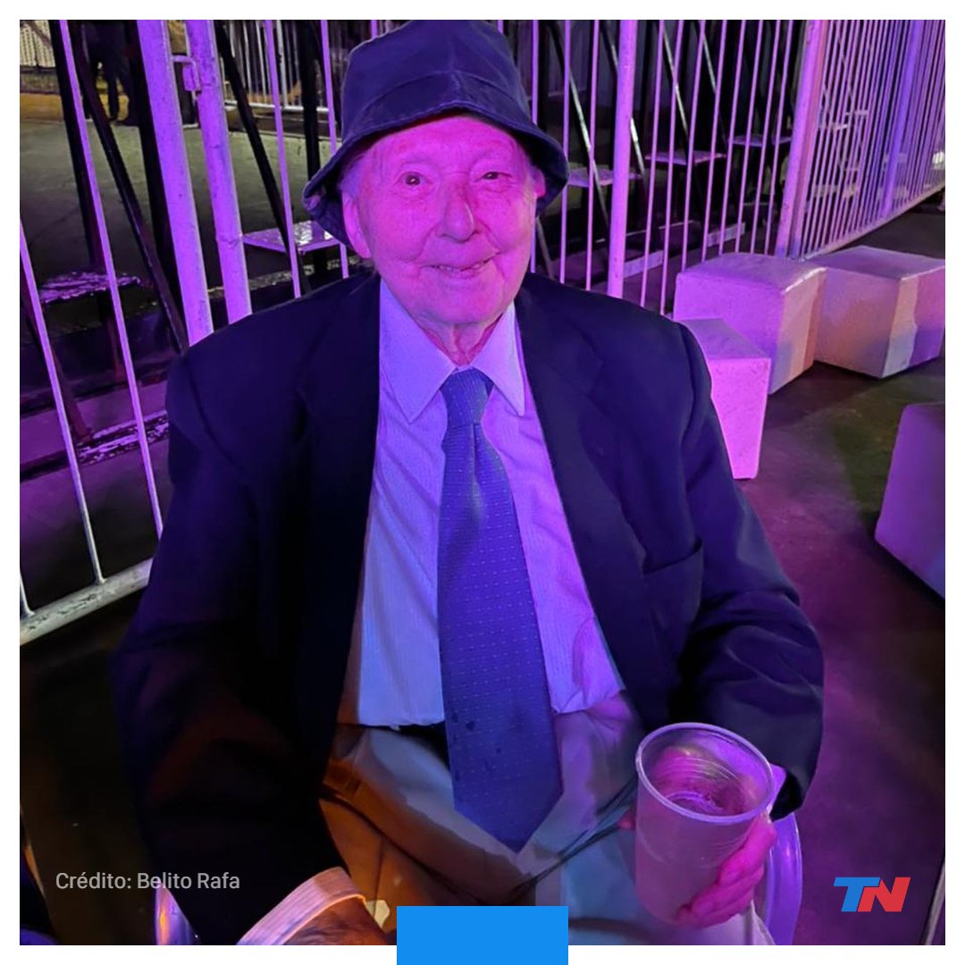 todonoticias's tweet photo. "Lamento decirles que mi abuelo falleció hoy a la madrugada", escribió su nieta Lucía en las redes sociales.

Belito tenía 87 años y se había hecho viral por sus hermosas carcajadas. 

https://t.co/h16HQEQ1aV #belito https://t.co/NXVekW4wGI