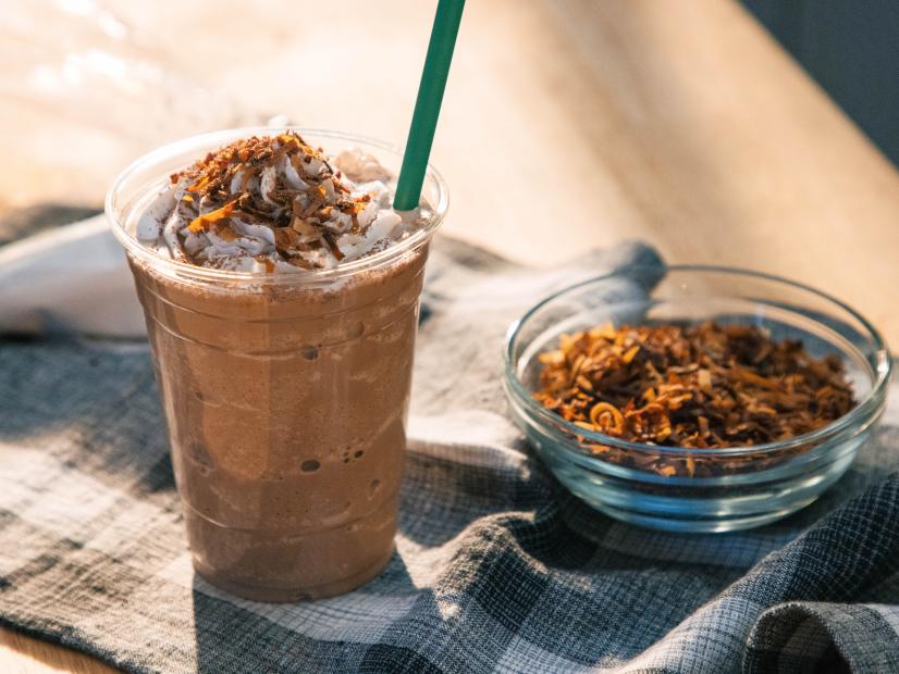 FoodNetwork's tweet photo. Coming up next, @duffgoldman is whipping up some of his wife @johnnapgoldman's favorite things, including this Mocha Coconut Frappe: https://t.co/hojFUuEHOT! ☕️ Don't miss this adorable episode of #AceOfTaste @ 12|11c. https://t.co/6W5hijVBZ8