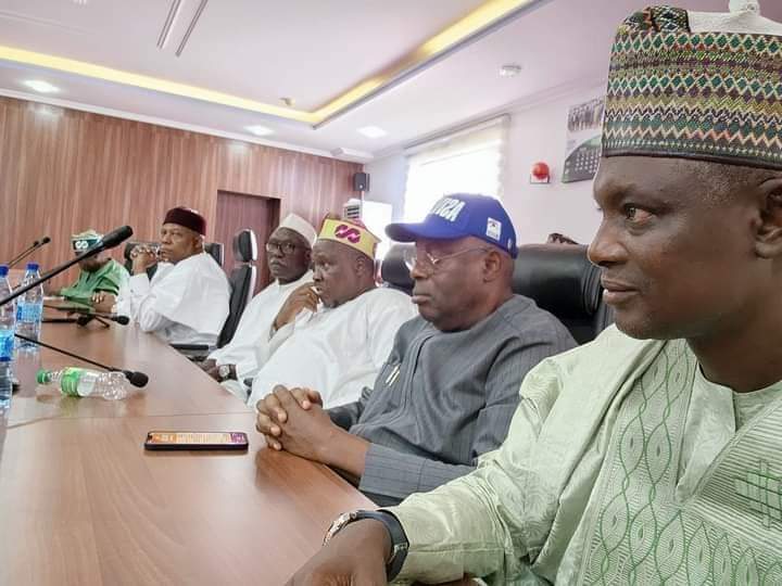 Darazokhamees's tweet photo. May the blessings of this very day be Upon you our Able father, Malam Ya'u Darazo. The winning team Insha Allahu @officialABAT #Timetopayback. https://t.co/WqX3VtpMG5