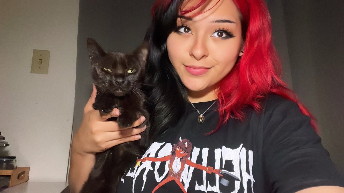 last batch of HellWorld shirts for a while are out now! get them while you can! thank you so much to the <a href="/WhiteForestry/">WhiteForest</a> co-op. 

merch.whitefore.st/product/hellwo…

🔥🔥🔥🔥🔥🔥🔥🔥