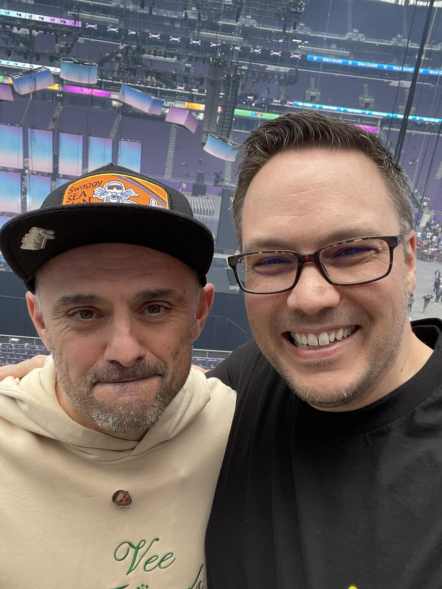 Thanks <a href="/garyvee/">Gary Vaynerchuk</a>!!!  <a href="/veecon/">VeeCon</a> is killing it.