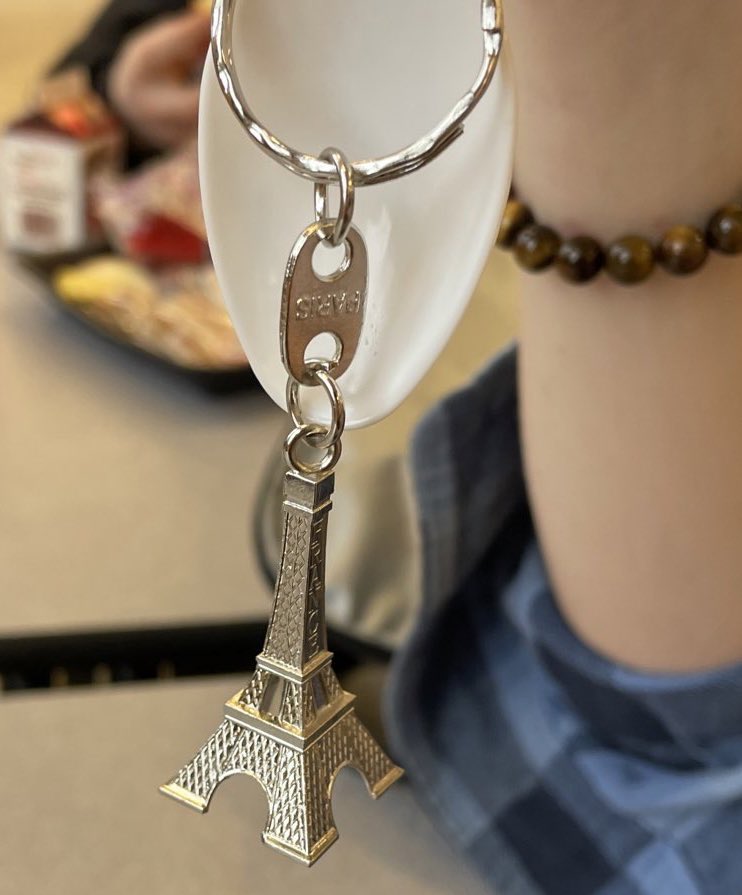 NickAndCharlie1's tweet photo. today i was having a bad day. my home room teacher(who loves HS) gave me this key chain left over from his french class. 
-2 hours later they announce seasons 2&amp;3!!!!
Paris trip!!!! 
It’s like my HR teacher knew https://t.co/LdzZ3IUsCJ