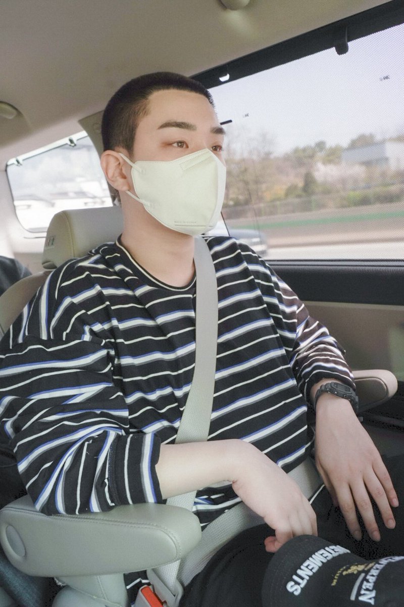 acepy_official's tweet photo. 📂 IMAGENES DEL ENLISTAMIENTO DE BYEONGKWAN PUBLICADOS EN FANCAFE.

🔗 https://t.co/toasRpOBpI

#에이스 #병관 #김병관
#ACE #KIMBYEONGKWAN

cr. @official_ACE7 https://t.co/AmMMPRAYL4