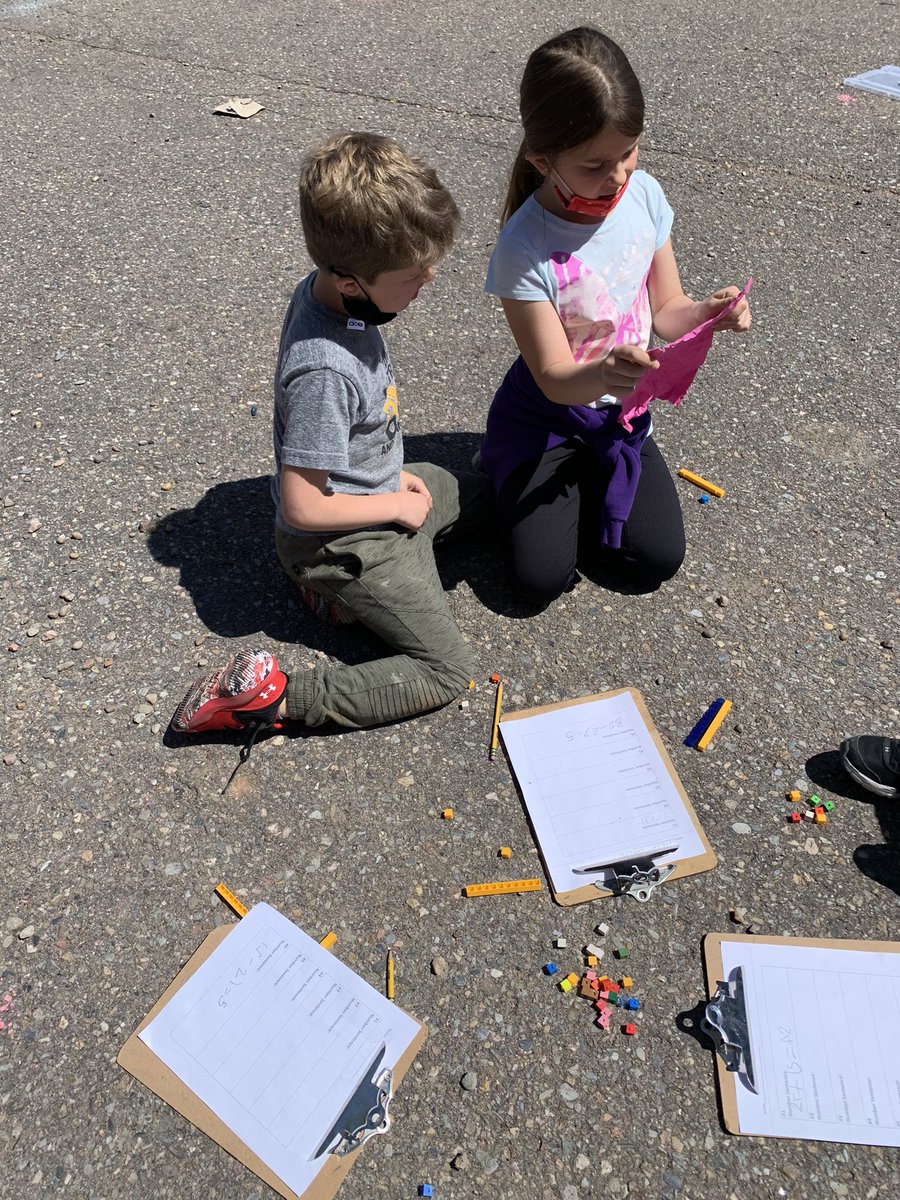 Grade1Hollis's tweet photo. Story problem drop from two stories up. #outdoormath @nsaskproject @SMES01 https://t.co/QV8BWy2ntc