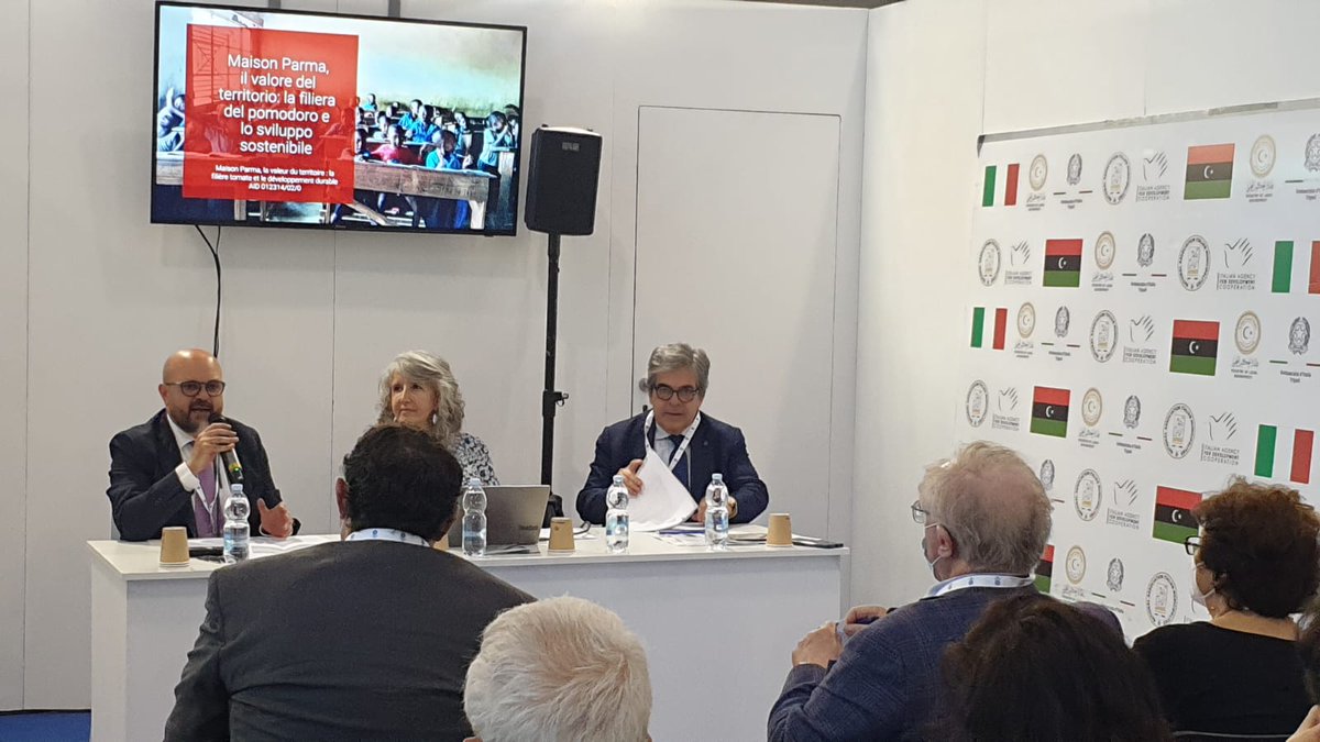 البلديات الإيطالية وتعزيز  التعاضد مع الجهات الفاعلة في مجال التعاون الإنمائي. تجربة...
<a href="/anci_lazio/">ANCI LAZIO</a> <a href="/ANCIPiemonte/">ANCI Piemonte</a> @anciabruzzo @comuneparma <a href="/comunerimini/">Comune di Rimini</a> <a href="/ComuneMI/">Comune di Milano</a> <a href="/twitorino/">Città di Torino</a>  <a href="/ForumSaD1/">ForumSaD</a> @FELCOSUmbria
<a href="/UTILITALIA/">Utilitalia</a> <a href="/ItalyMFA/">Farnesina 🇮🇹</a>
<a href="/aics_it/">AICS Cooperazione_it</a> <a href="/comuni_anci/">comuni_anci</a>
