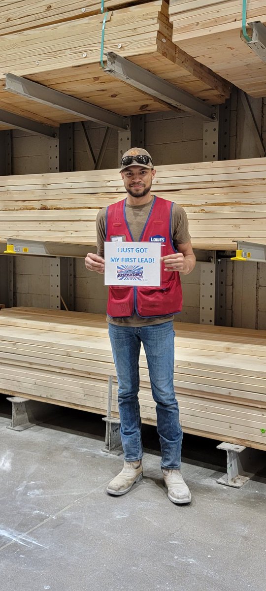 Michelle011681's tweet photo. Lumber and Pro are driving leads this week at 454! Congrats and thanks guys!! #WeInstall #leads #lowes #GetItInstalled @jwaddell454 @JBBailey9 @DebDearing https://t.co/GeWPk7vW8Q