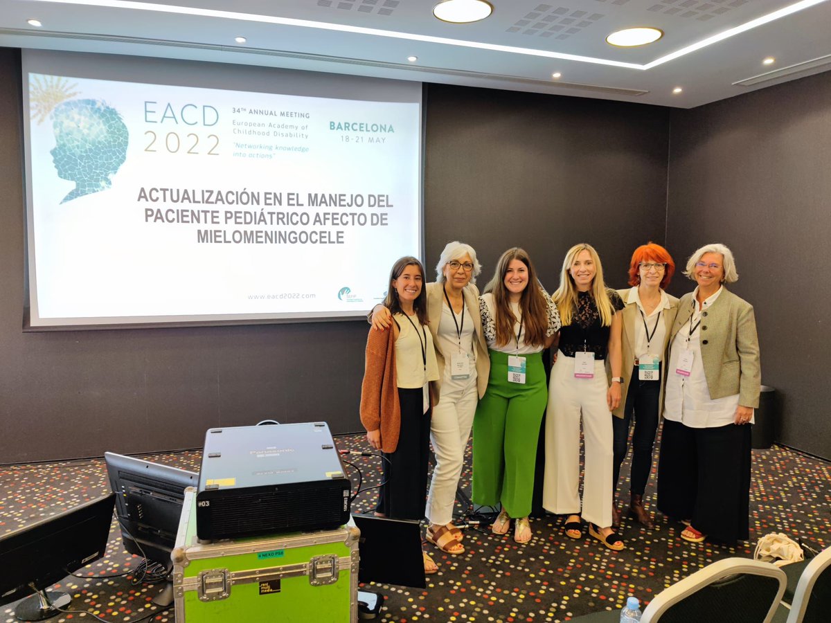 vallhebron's tweet photo. Professionals de diferents especialitats de Vall d'Hebron estan participant en la 34th EACD Annual Meeting de @EACD2022. Presenten el projecte "Actualització en el maneig del pacient pediàtric afectat de Mielomeningocele", una actuació que realitzen tots ells a l'hospital. https://t.co/rMYlmaK988