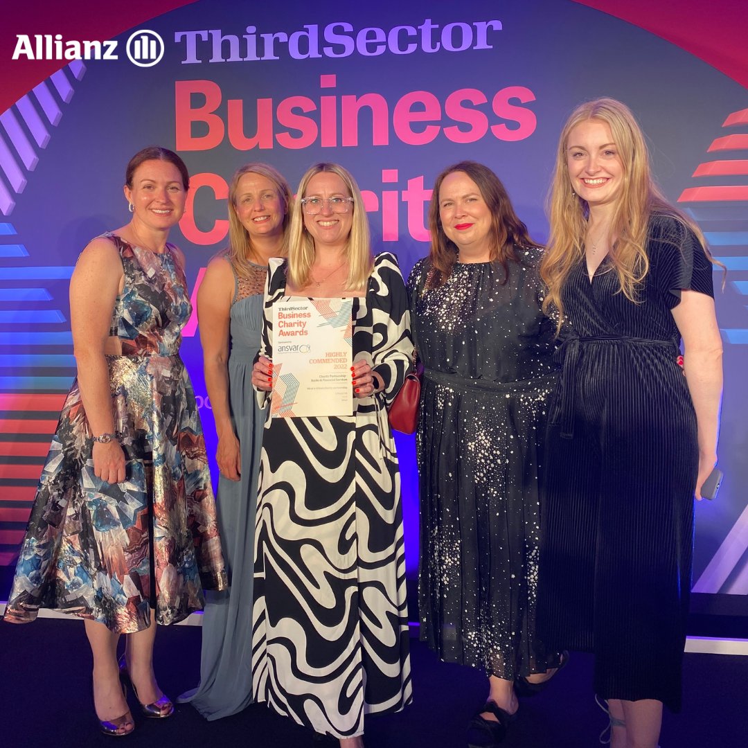 The cherry on the cake! Allianz employees have raised over £1.1m for @MindCharity over the last three years. Lovely to see everyone’s amazing efforts recognised at the #BusinessCAwards last night. https://t.co/E1ZkWYhK7L