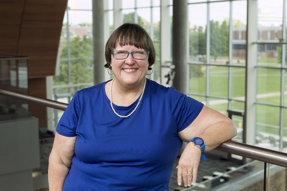 AcsWcc's tweet photo. Judith is a Prof of Chem & director of the Middle TN State University Women In STEM Center. As a single mom & grad student, it was tough, while she did experiments he did homework. She defended her PhD days before he graduated high school. #ACSWCC #WCC95 #WCCCrew #WomenInChem https://t.co/q3x4Qsdc08