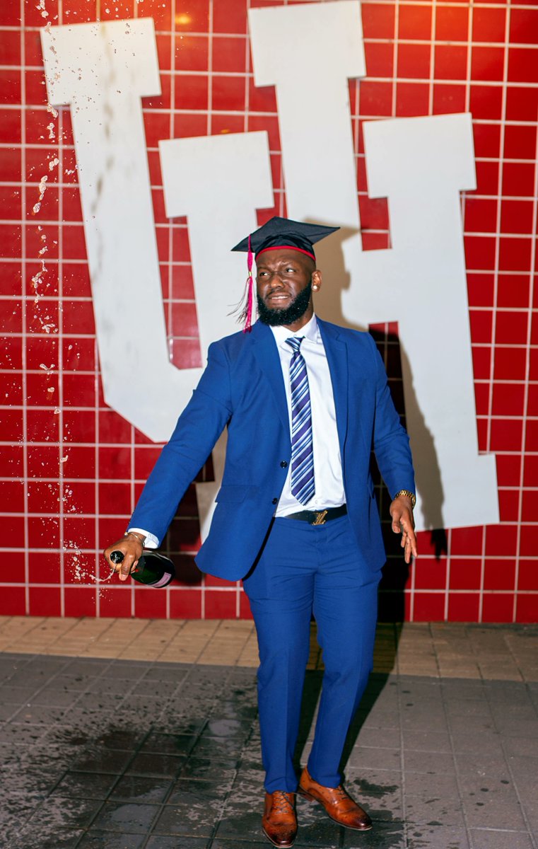 UHEngineeringSL's tweet photo. Happy ❤️ #CougarRedFriday ❤️!!!
#FBF to last weeks #uhcot commencement!
Read more “‘Considerate and Accommodating’ Profs Credited for First-Gen’s Successful Road to Graduation” By Dennis Spellman https://t.co/iQ6yyjQ5P9
#uhcot #uhcotgrad #uh #uhfirstgen #firstgeneration https://t.co/SRduIl66Gy