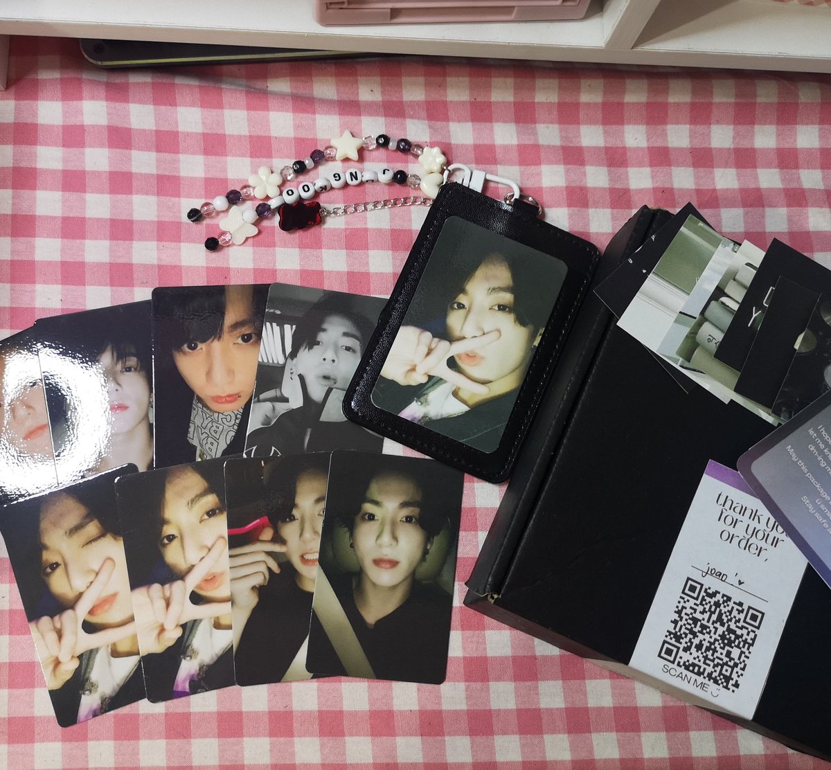 tkhauls's tweet photo. π #tkhmails π
si sooh8 naman grabe magpakilig hindi pa naman ako ready ?!?!? π thank you so much sooh8 my luv my maacm na baby for these super poging jk pcs huhu super luv the quality n thank you sa care package w free hobi pcs ?!?! i love you po so much ππ«Άπ»
π #ntsproofs https://t.co/5qaCQAaPWU