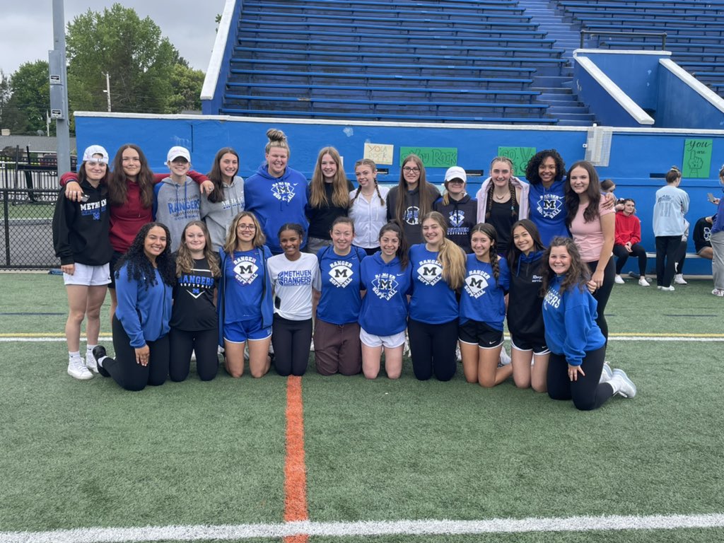 Methuen High Varsity Softball (@mhs_vsb) on Twitter photo Ranger Softball is ready for fun field day! <a href="/MPS_MethuenHigh/">Methuen High School</a> <a href="/methuensports/">Methuen High School Athletics</a> Ranger Softball is ready for fun field day! <a href="/MPS_MethuenHigh/">Methuen High School</a> <a href="/methuensports/">Methuen High School Athletics</a>