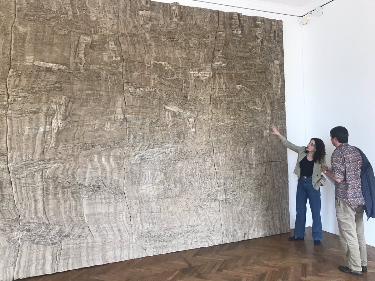 Les forêts et les grottes mystérieuses de l’artiste Eva Jospin, sculptées dans le carton. A voir dès samedi au domaine de la Garenne-Lemot #Clisson #Getigne  #Nantes <a href="/GrandPatrimoine/">Grand Patrimoine</a>