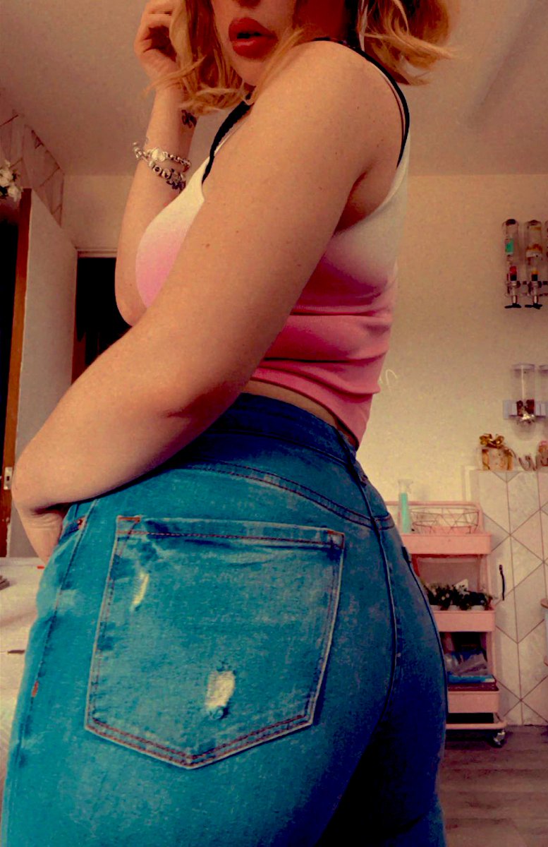 unkown_chic's tweet photo. Morning rt covered😉My lunch and breakfast have also been covered😏 now for some afternoon excitement what lucky beta is going to be first 😈 
 
Paypig findom Cashcow sissy loser https://t.co/GqIwQwfiZX