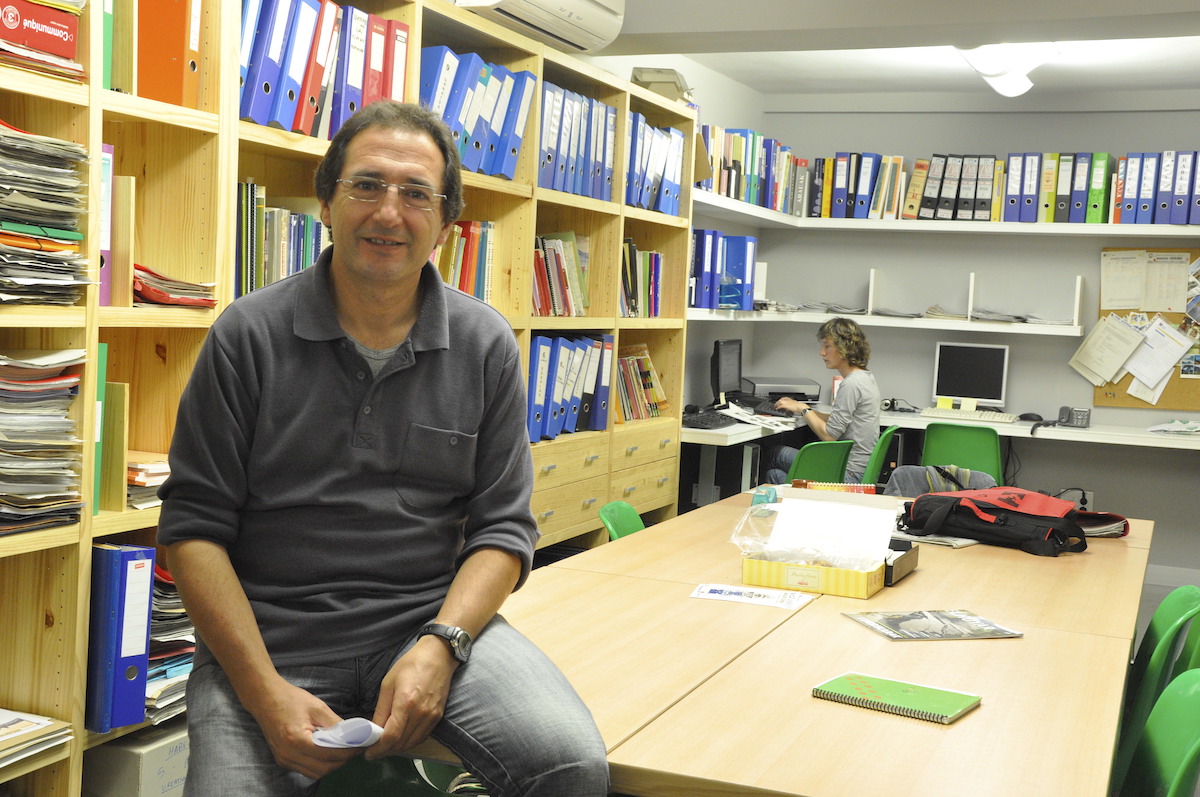 Isidro Yoldi Urrats Euskaltegiko kidea eta Kontseiluko helduen-euskalduntze sektoreko partaidea zendu da. Euskaltzale eta bidelagun handia. Besarkada bat senide eta lagun guztiei.