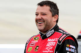 Happy birthday to 3-Time NASCAR Cup Series Champion and NASCAR HOF Tony Stewart 