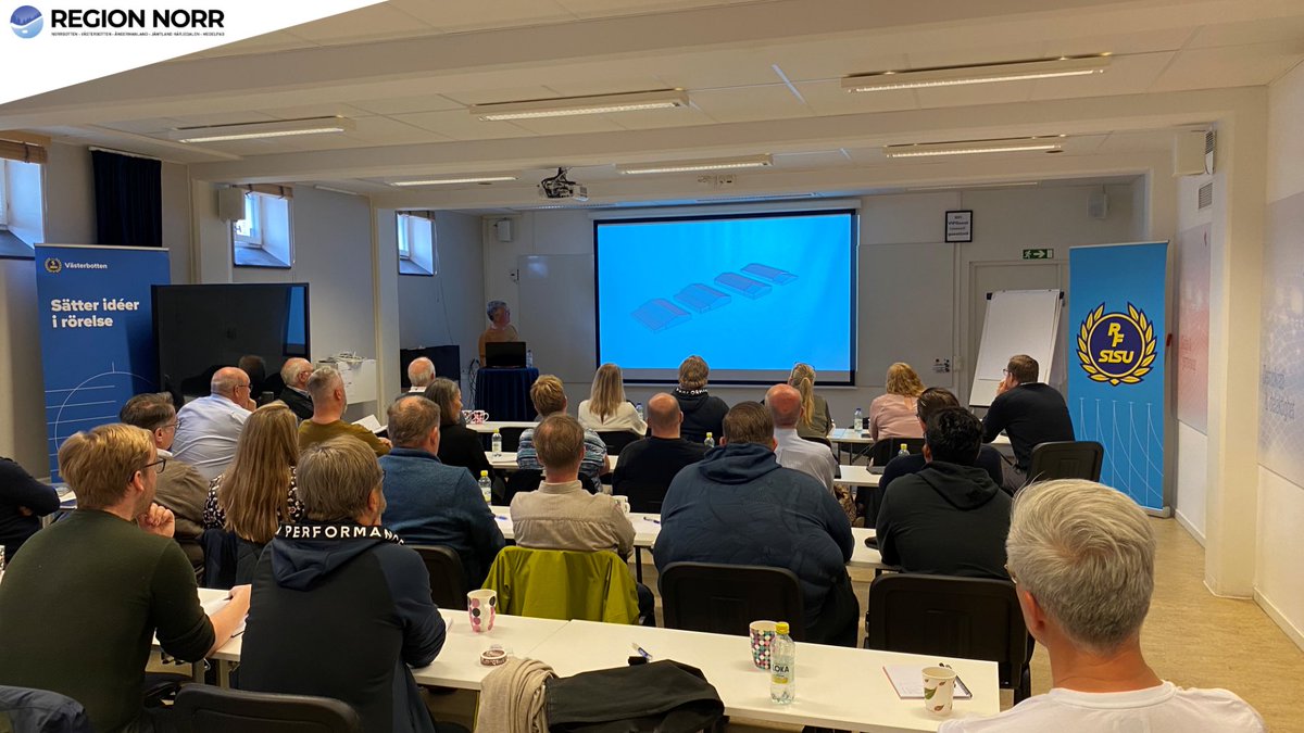 RegionNorr's tweet photo. Igår arrangerade vi en anläggningskonferens i Umeå. Under dagen diskuterade vi förutsättningar, möjligheter till samverkan och höjde kunskapen kring att bygga en optimal ishall, strategier för att bygga och regelverk runt våra anläggningar. 

Vi vill tacka alla deltagare! https://t.co/cmHNkZQ3r3