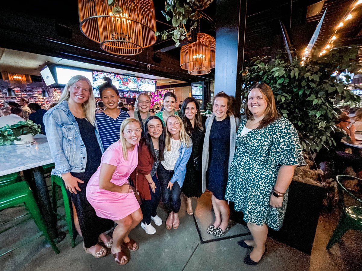 CassBeth21's tweet photo. Dinner with the coresis and our resiliency coaches last night! Grateful to our preceptors Esther and @eghendricks for organizing the program and all our preceptors who serve as coaches! https://t.co/0EJeaLiubB