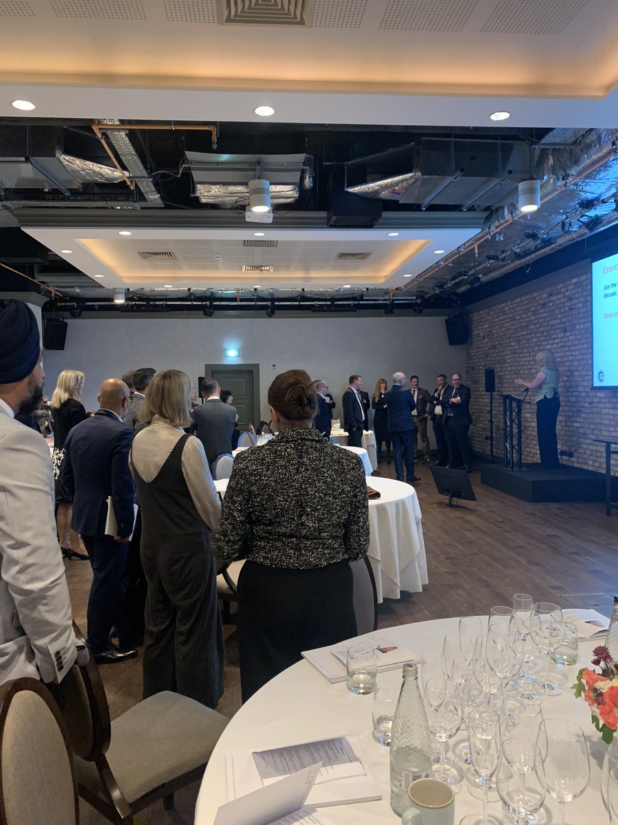 “Rewriting the script that we’re telling ourselves” 

An incredible interactive experience with Philippa Thurgur, discussing our Transactional Analysis Drivers and how to develop our resilience. 

#hospitalityindustry #hotelindustry #hotelprofessional #hotelier #hospitality