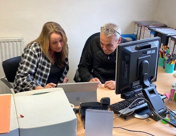 agoriadcyf's tweet photo. Great meeting up with Maggie from @eliteseauk to discuss working in partnership on the @JobsenseWales project for those with hearing or sight loss. #jobsense https://t.co/LSoYO1yJ1h