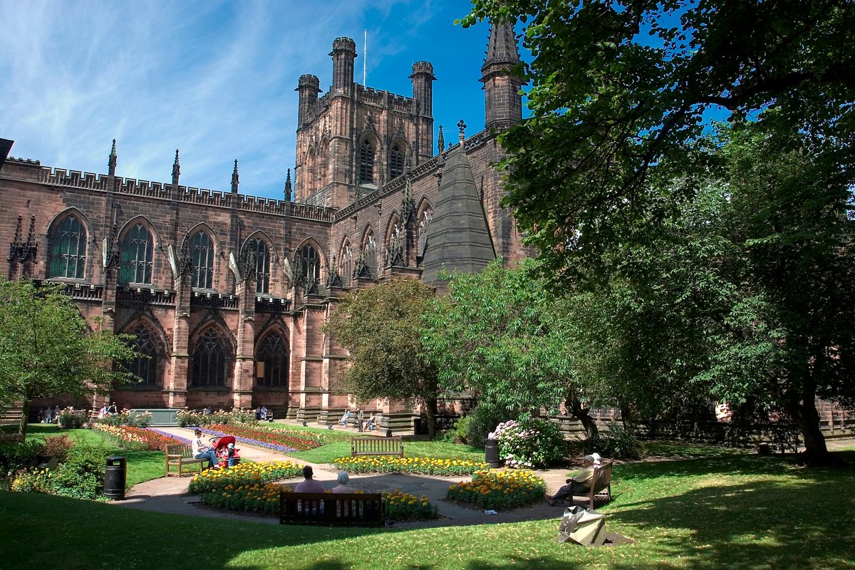 ARAconf's tweet image. As part of our #InformationGovernance strand, Gareth Bennett (@Preservica), @sfennah &amp;amp; Jaqueline Stockwell (@Leadershiptd) and @RobBath (@Intelogy_UK &amp;amp; @IRMSociety) will be leading a panel session on #Microsoft365! To join us in Chester, sign up ➡️ conference.archives.org.uk/conference-reg…