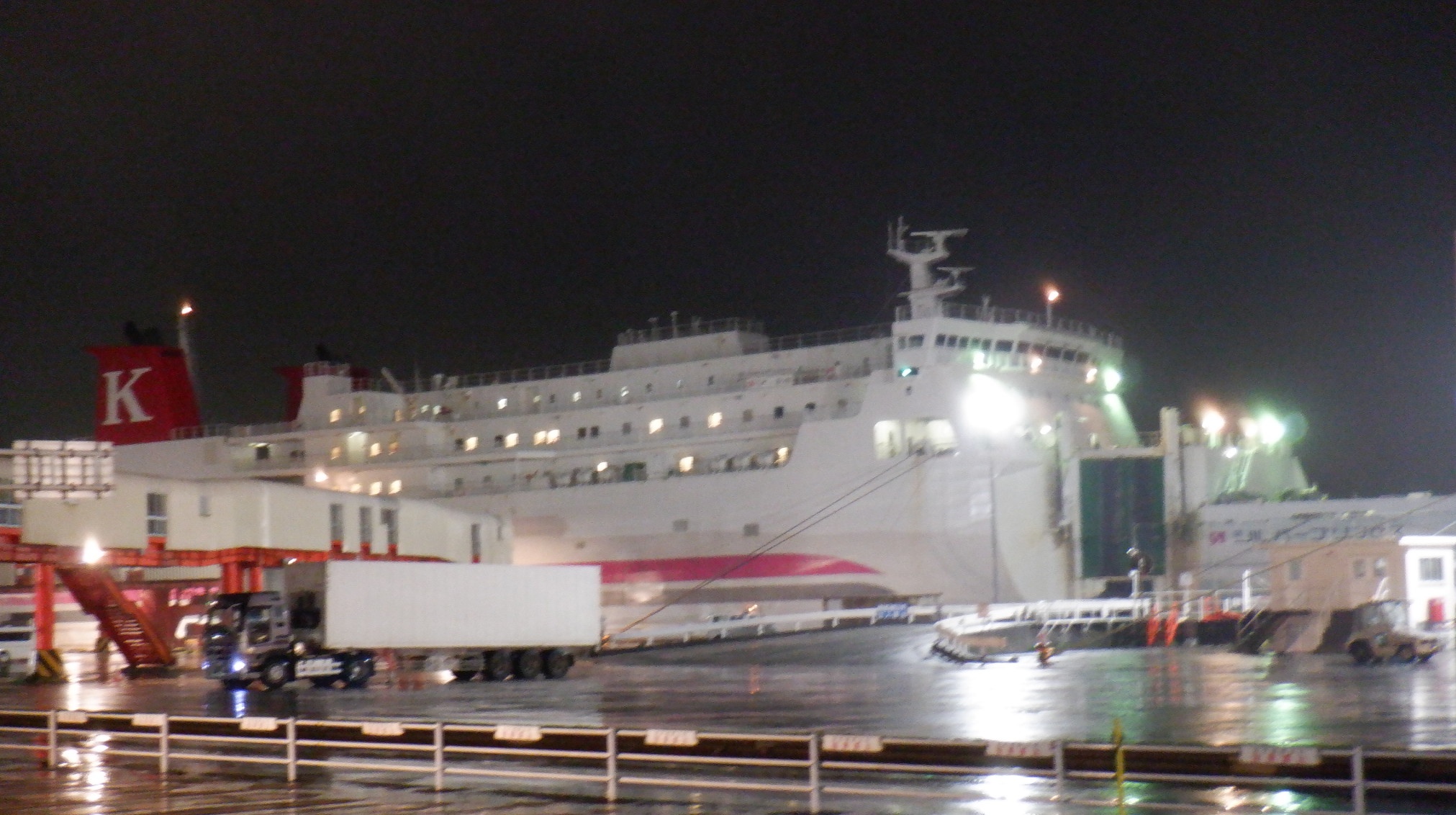 苫小牧フェリーターミナル Twitter Search Twitter