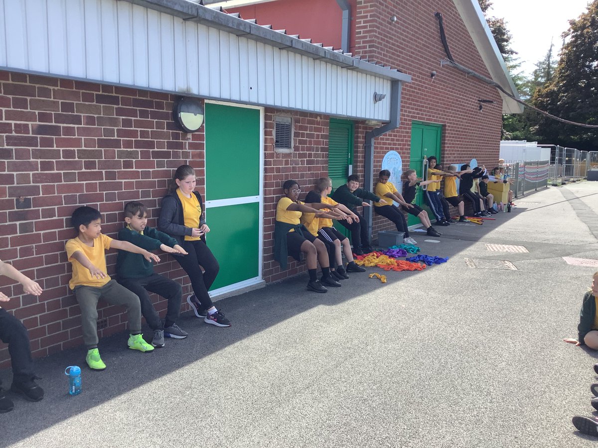 firsprimarysale's tweet photo. More shots from @PEandSportsHub 5 Day Physical Activity Challenge. Days 3,4 & 5 #ActiveFirs #BeActiveStayActive #MrB #MrC #MrD https://t.co/SDDmgvmBaN